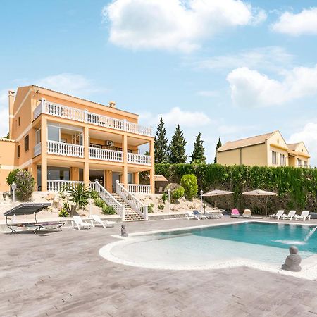 Villa Carmela Baena Bagian luar foto